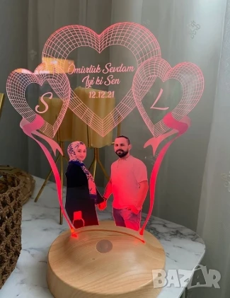 Лампа с ваши снимки и надпис или дата по избор, снимка 6 - Настолни лампи - 51310263