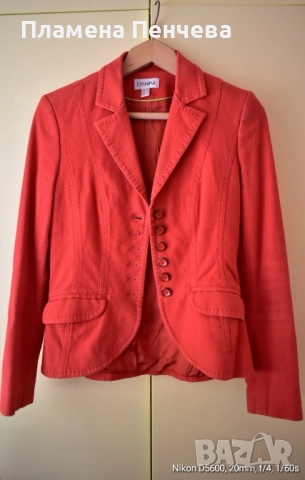 дамски дрехи, сака, елеци и жилетки 