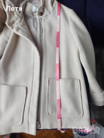 Дамско палто на марката Stradivarius., снимка 3 - Палта, манта - 53455389