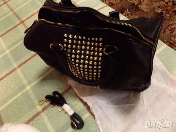 Дамска чанта Mango с капси кожена, снимка 3 - Чанти - 53625535