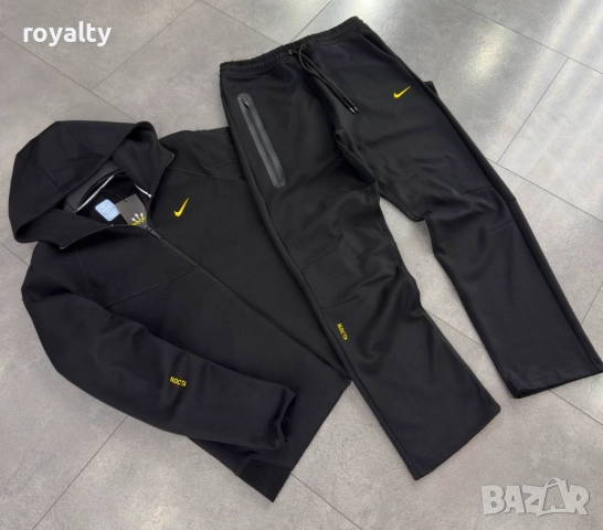 Nike Tech НА ЕДРО Мъжки Екип 6 Бр.