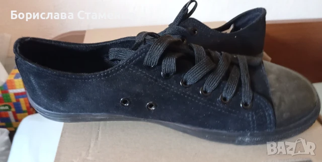 Нови черни гуменки 40 номер, снимка 2 - Спортни обувки - 51353038