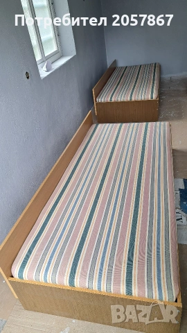 Продавам две ъглови легла, снимка 2 - Спални и легла - 22604609