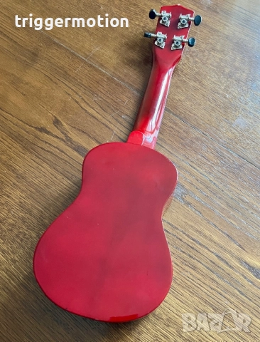 Оригинално Укулеле Martin Smith UK-212 Soprano Ukulele , снимка 2 - Струнни инструменти - 52752642