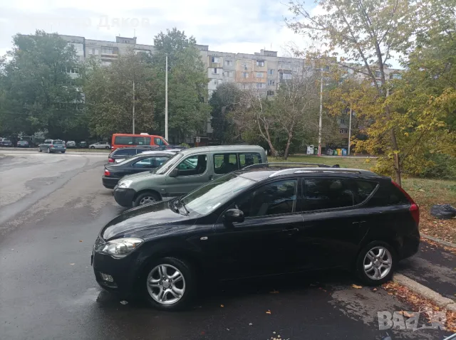 KIA Ceed 1.6 CRDI, снимка 3 - Автомобили и джипове - 47482841