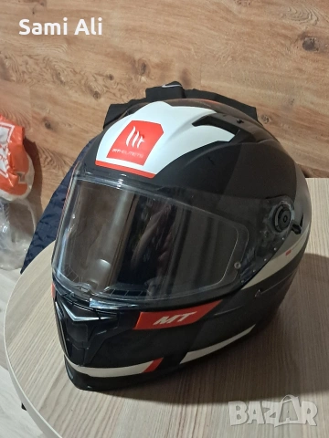 продавам каска за мотор каските не се ползва много, снимка 10 - Аксесоари и консумативи - 54200603