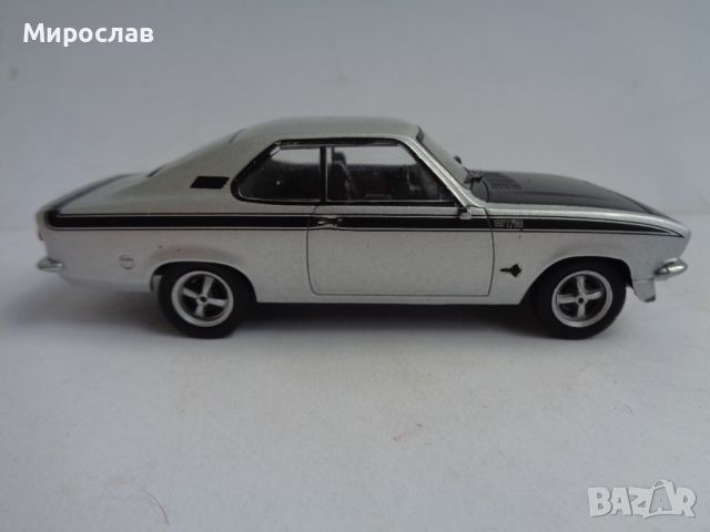 1:43 OPEL MANTA КОЛИЧКА ИГРАЧКА МОДЕЛ, снимка 3 - Колекции - 46100429