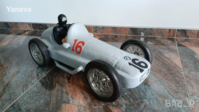 Mercedes-Benz W125, известен като една от „Сребърните стрели“ (Silberpfeil)  , снимка 7 - Колекции - 54077925