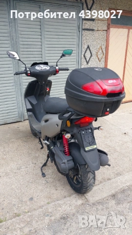 Скутер Generic Paradise 50cc, снимка 7 - Мотоциклети и мототехника - 54159832