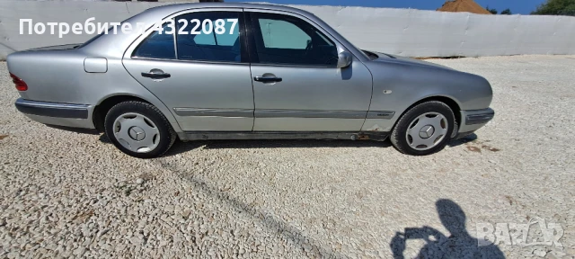  Mercedes-Benz E 200 88к.с, снимка 4 - Части - 51007102