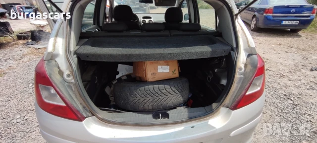 Opel Corsa 1.3-90к.с. Z13DTH 2007г на части, снимка 11 - Автомобили и джипове - 50617356