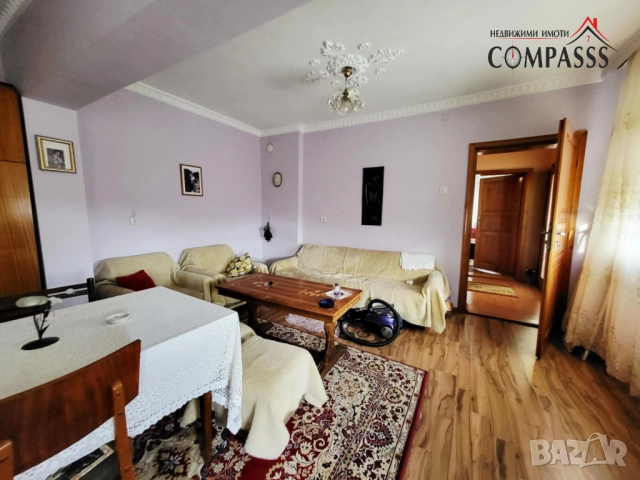 гр. Ген. Тошево, Обл. Добрич, етаж от къща – 125000евро!