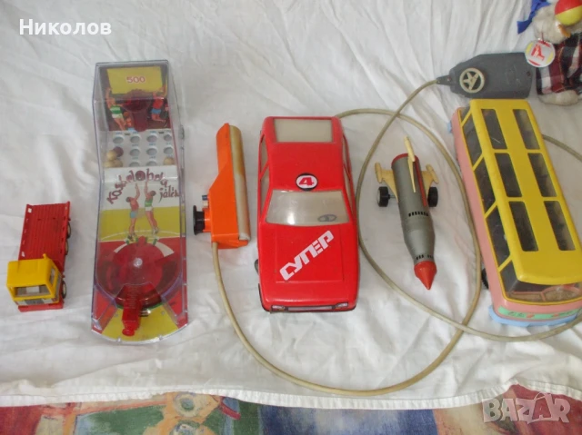 Играчки от Социализъма .