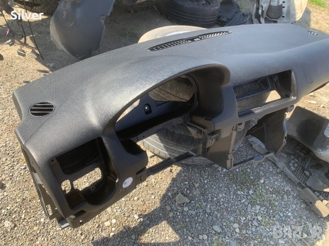 Арматура Golf4/Bora, снимка 4 - Аксесоари и консумативи - 53905998