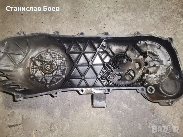 Капак на вариатора piaggio nrg, снимка 2 - Мотоциклети и мототехника - 53571792