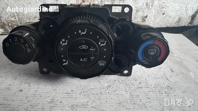 Климатичен блок / панел / табло за Ford Fiesta - 8A6118549 / 8A6919980