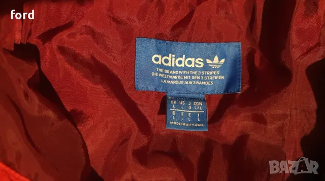 Зимно яке adidas Originals Red , снимка 5 - Якета - 48229941