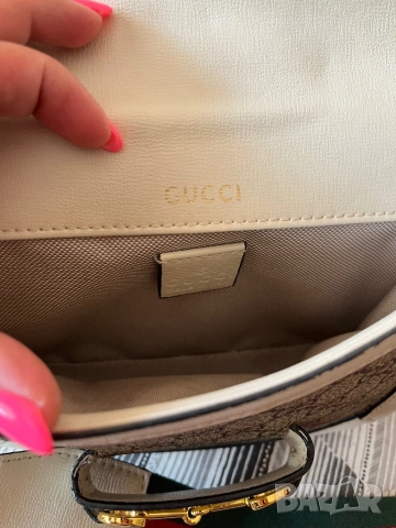 Gucci дамска чанта, снимка 4 - Чанти - 53716820