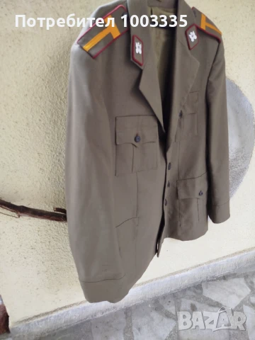 Военна униформа -куртка , снимка 4 - Антикварни и старинни предмети - 51249950