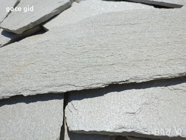 Снежнобял цвят с фин кристален блясък 🤍 – здрав, мразоустойчив и естествено нехлъзгащ се. Подходящ , снимка 2 - Строителни материали - 52616143