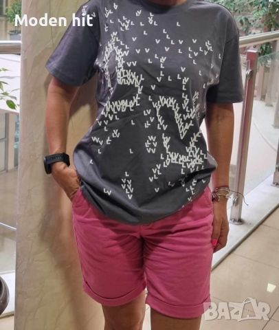 Дамска тениска Louis Vuitton - 4 цвята, снимка 3 - Тениски - 46277984
