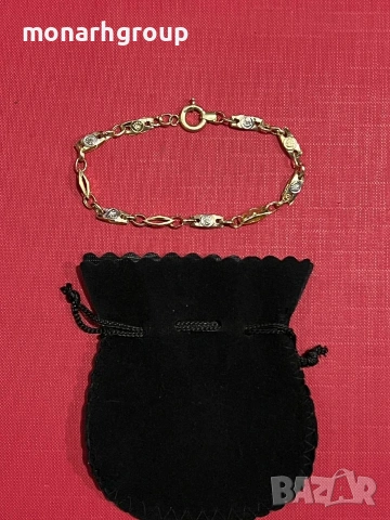 Златна гривна 