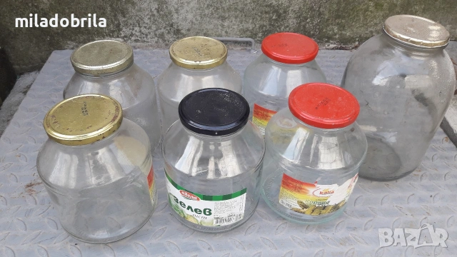 Стъклени буркани, различни с винтови капачки , снимка 6 - Буркани, бутилки и капачки - 53343023