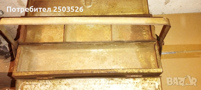 Стара метална кутия за инструменти, снимка 4 - Антикварни и старинни предмети - 52918752