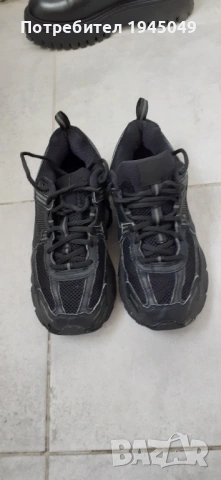 Детски маратонки Nike Vomero 5, снимка 12 - Детски маратонки - 53904916