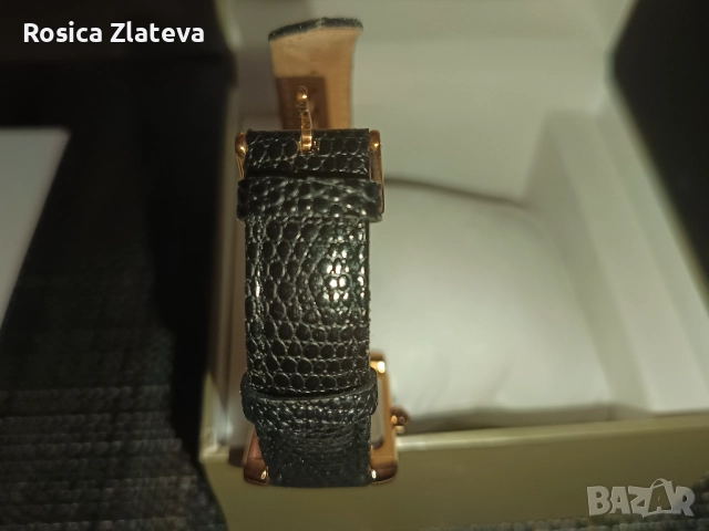 Оригинален Дамски часовник Pierre Cardin, снимка 5 - Дамски - 52028099