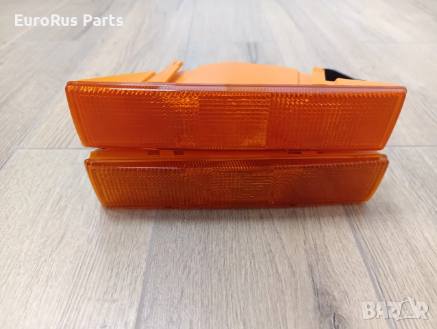 Мигачи Ford Siera Форд Сиера, снимка 2 - Части - 52814713