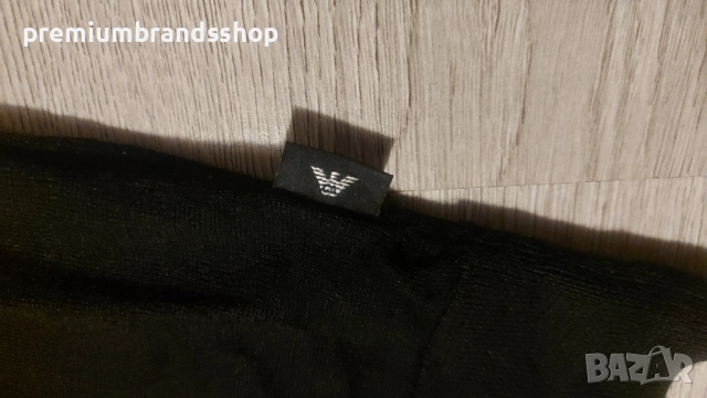 Emporio Armani тънък пуловер L размер , снимка 2 - Пуловери - 52135893