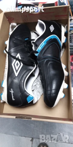 бутонки футболни обувки Умбро нови размер 47 внос от Англия