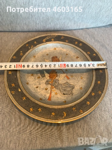 Месингова чиния за стена с   ангели, снимка 4 - Антикварни и старинни предмети - 53758152