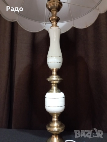 Много голяма старинна порцеланова лампа с красив абажур, снимка 3 - Настолни лампи - 52846064