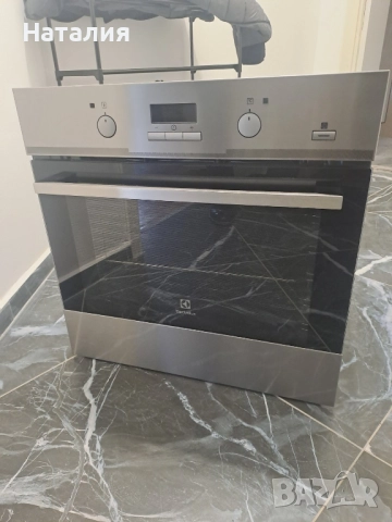 Малко използвана фурна ELECTROLUX EOB3454AAX, снимка 2 - Печки, фурни - 52546839