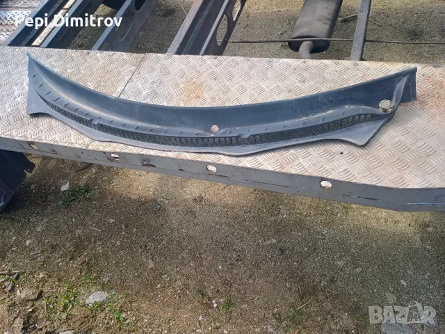 Кора под чистачки за Volkswagen New Beetle Coupe (01.1998 - 09.2010),, снимка 2 - Части - 49820242