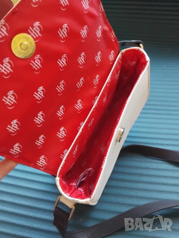 Harry Potter оригинална чанта - официален продукт, снимка 3 - Чанти - 53738330