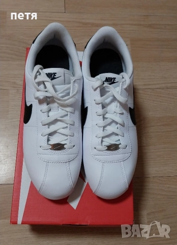 маратонки Nike 