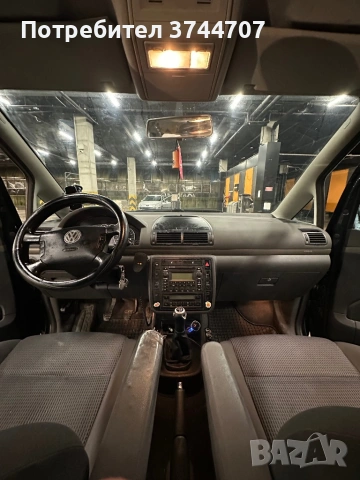 VW Sharan 2.8i v6, снимка 12 - Автомобили и джипове - 53337224