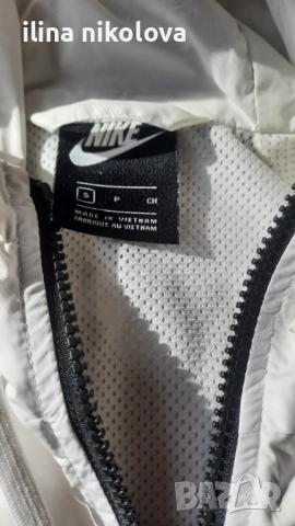 Ветровка.  NIKE, снимка 2 - Bluetooth слушалки - 52508546