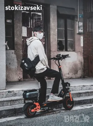 Електрическа тротинетка KuKirin M5 Pro – 1000W, 70 км пробег, 52 км/ч, сгъваема, снимка 5 - Велосипеди - 49737464