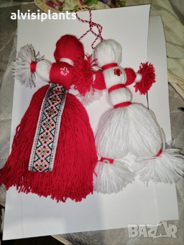 Мартеници Пижо и Пенда ръчно изработени големи 30 см, снимка 3 - Други - 53563733