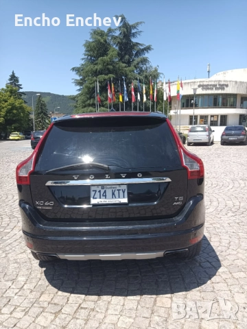 Volvo XC60 T5 Нова Газова инст.Нов внос от Америка без ръжда  оригинална бояя., снимка 4 - Автомобили и джипове - 51790423
