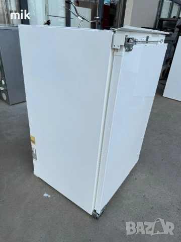 Малък хладилник с камера Либхер За вграждане, снимка 9 - Хладилници - 53987795