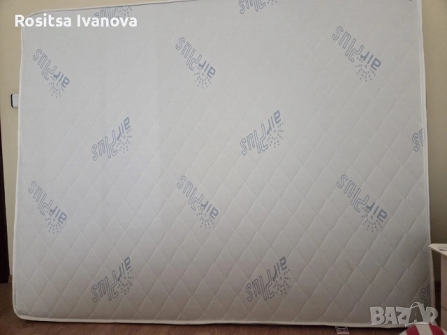 Продавам еднолицев матрак, снимка 3 - Матраци - 53615912