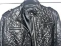 Черно кожено яке Moschino – Оригинал и стил в едно, снимка 2