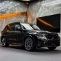 BMW X5M iM SUV 2025 - мащаб 1:18 на PAUDI моделът е нов в кутия, снимка 2