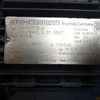 мотор-редуктор SEW-EURODRIVE SA40DT71K-4 220/380V, снимка 2 - Резервни части за машини - 45144206