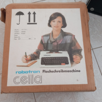 Ретро Немска пишеща машина robotron cella s1001, снимка 9 - Антикварни и старинни предмети - 45050442